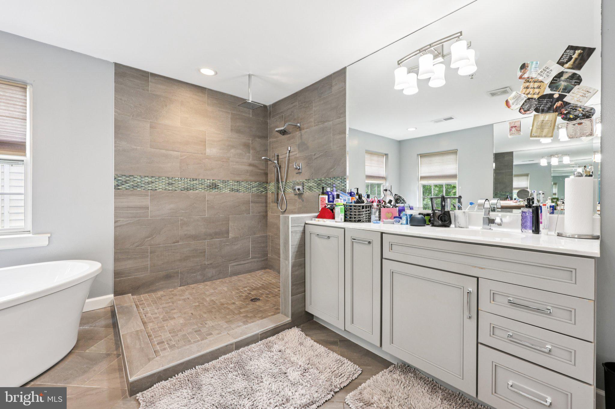 REGENT PARK - Residential