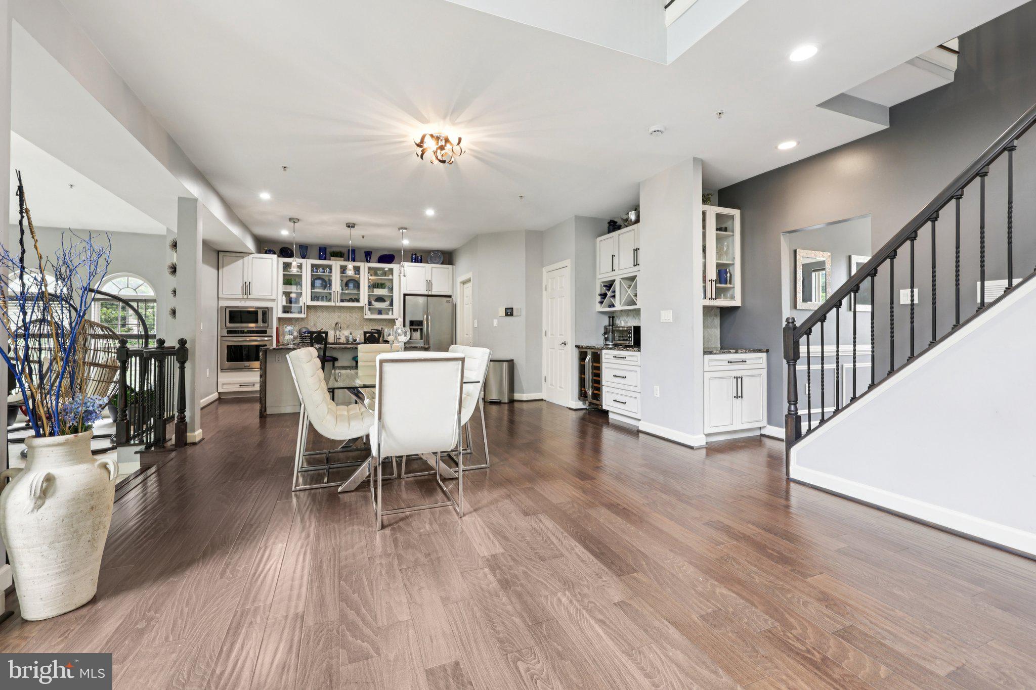 REGENT PARK - Residential