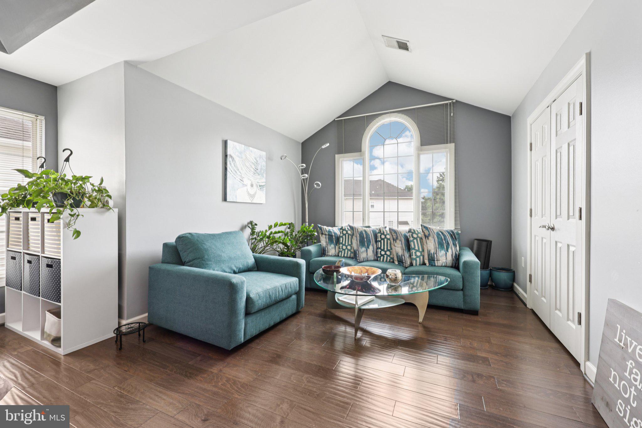 REGENT PARK - Residential