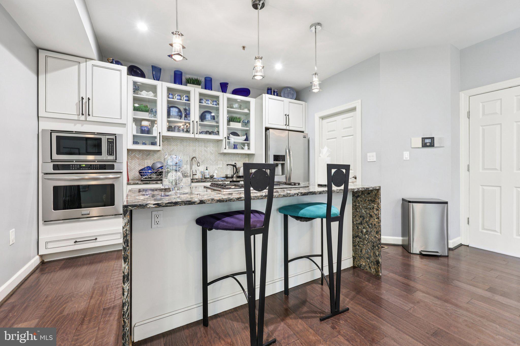 REGENT PARK - Residential