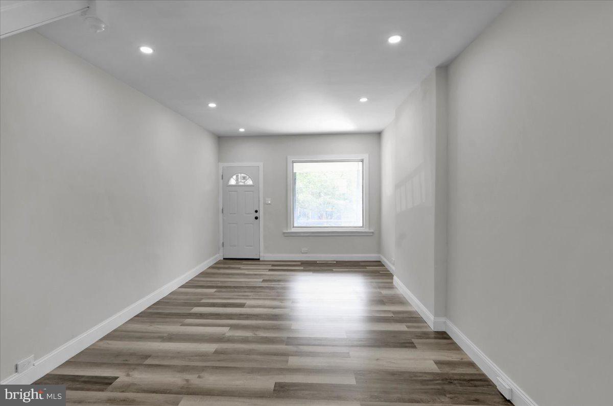 NORTHWEST READING - Residential