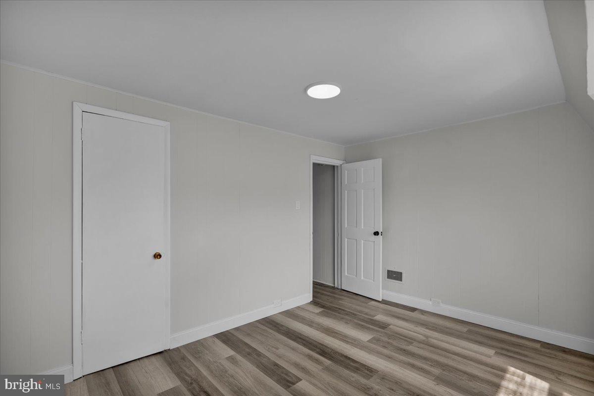 NORTHWEST READING - Residential