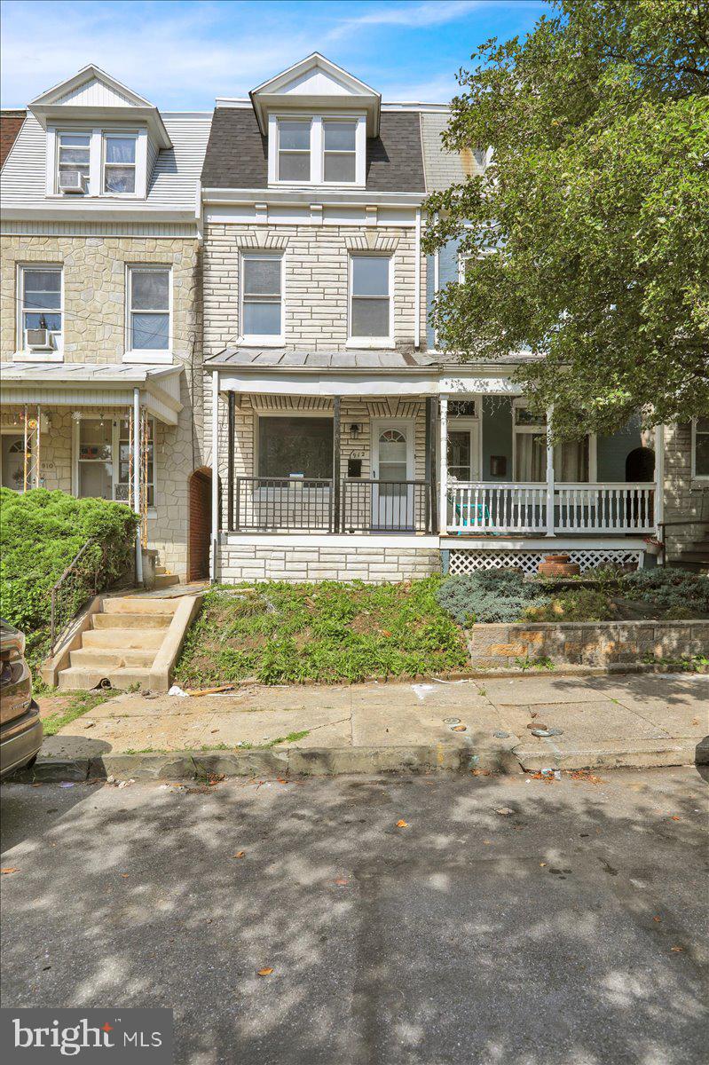 NORTHWEST READING - Residential