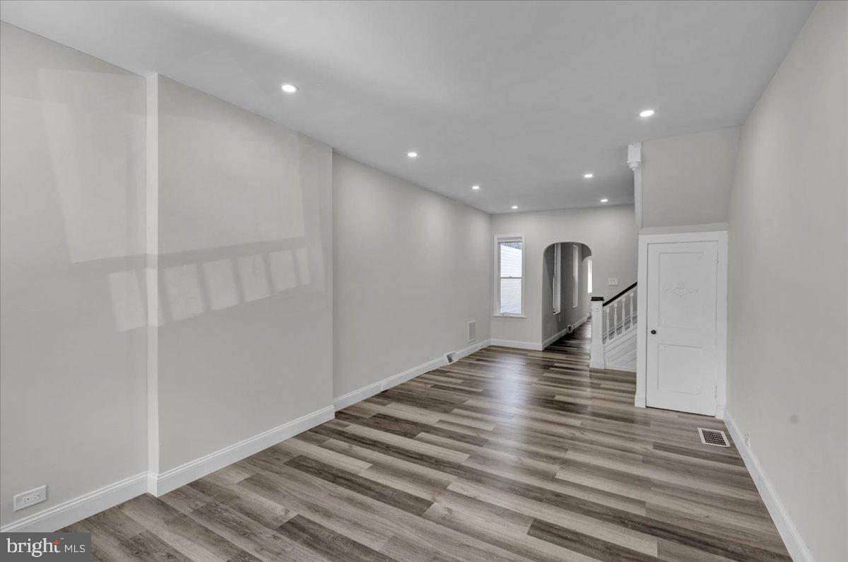 NORTHWEST READING - Residential