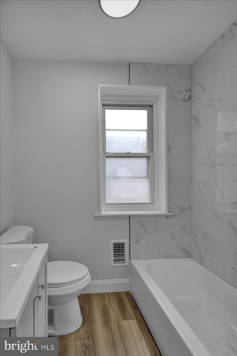 NORTHWEST READING - Residential