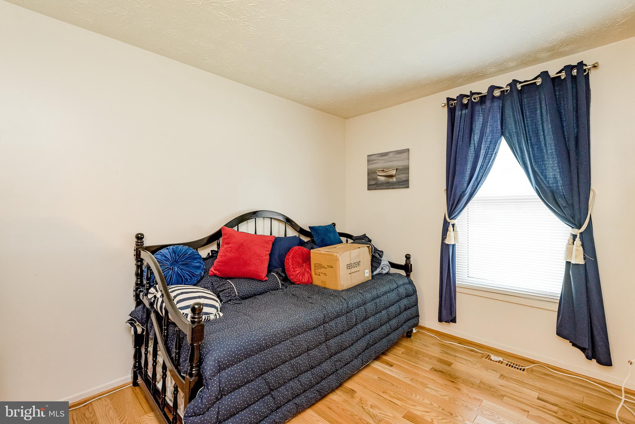 ENGLISH CONSUL ESTATES - Residential