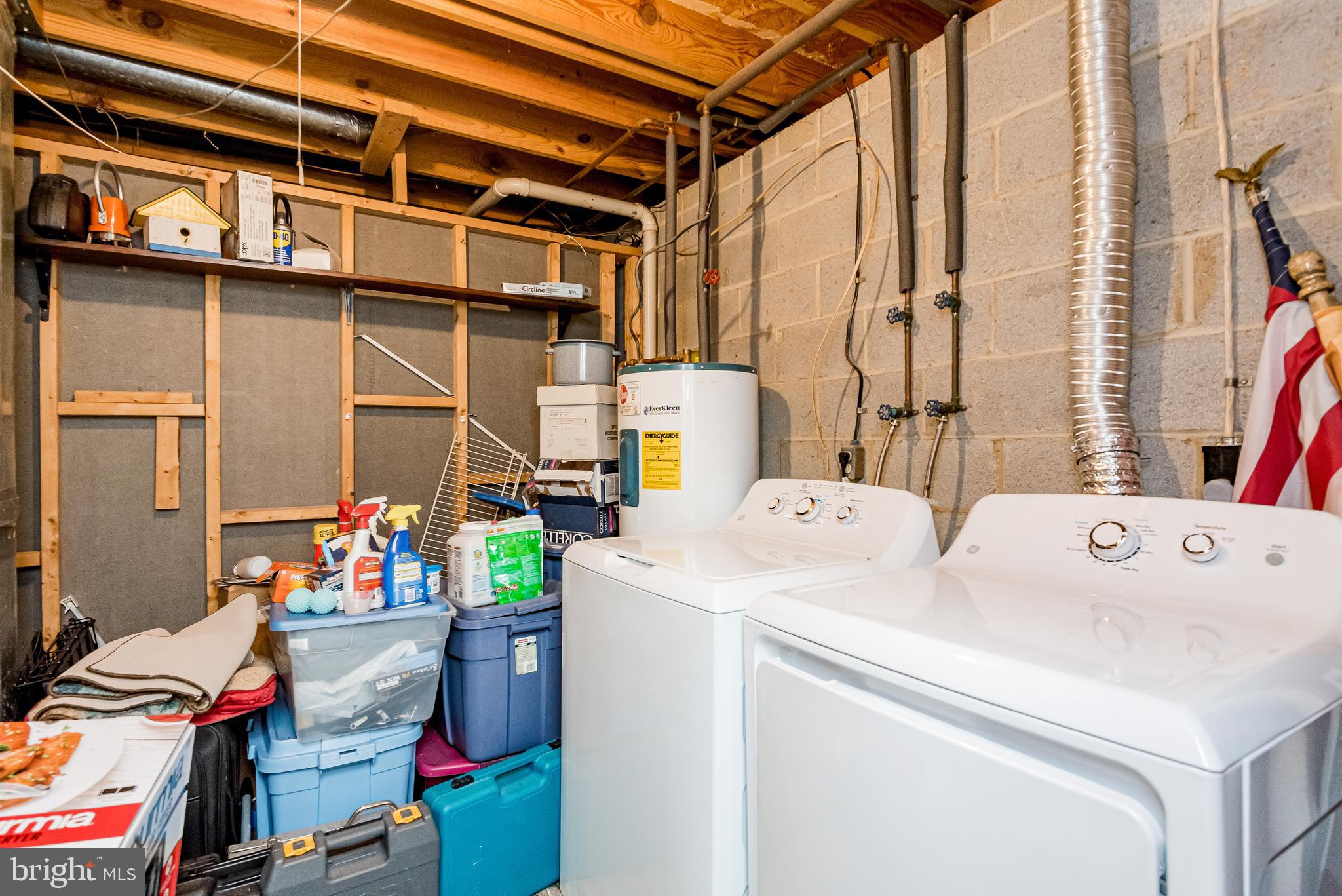 ENGLISH CONSUL ESTATES - Residential