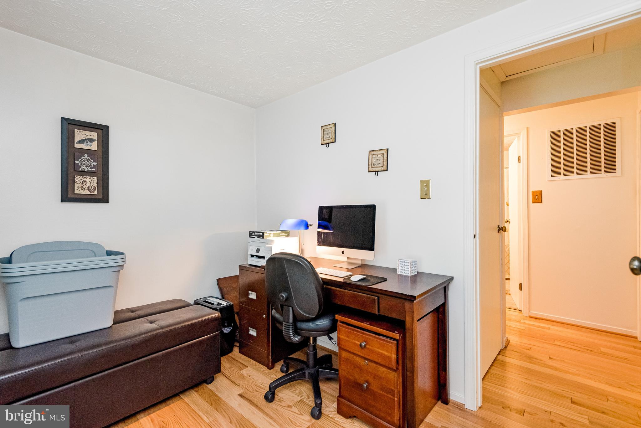 ENGLISH CONSUL ESTATES - Residential