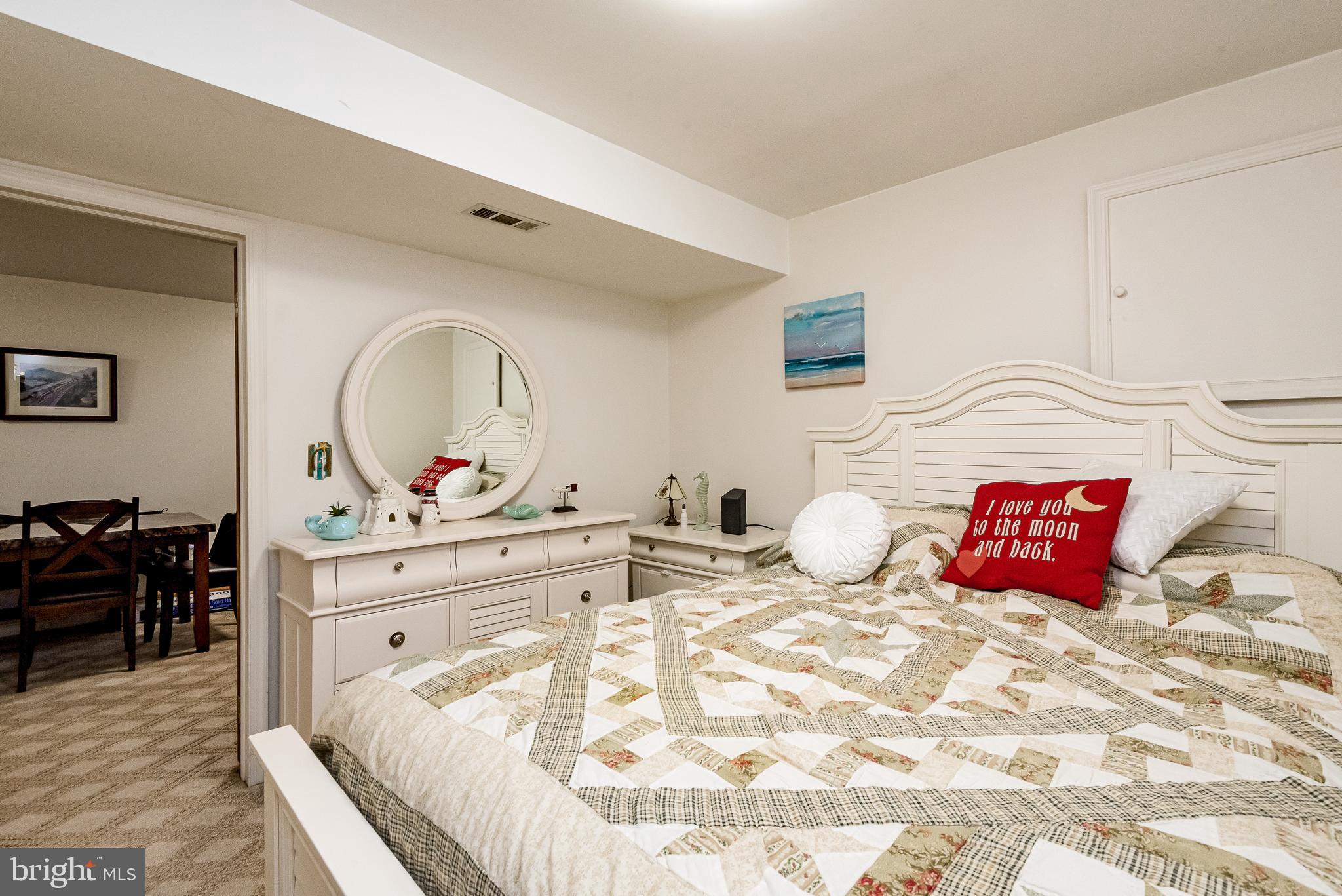 ENGLISH CONSUL ESTATES - Residential