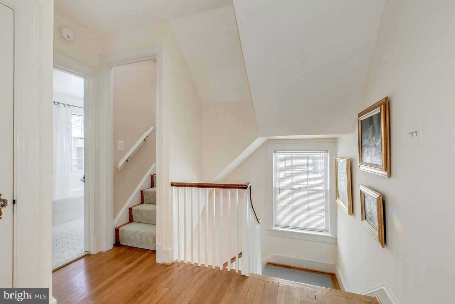 CHEVY CHASE - Residential