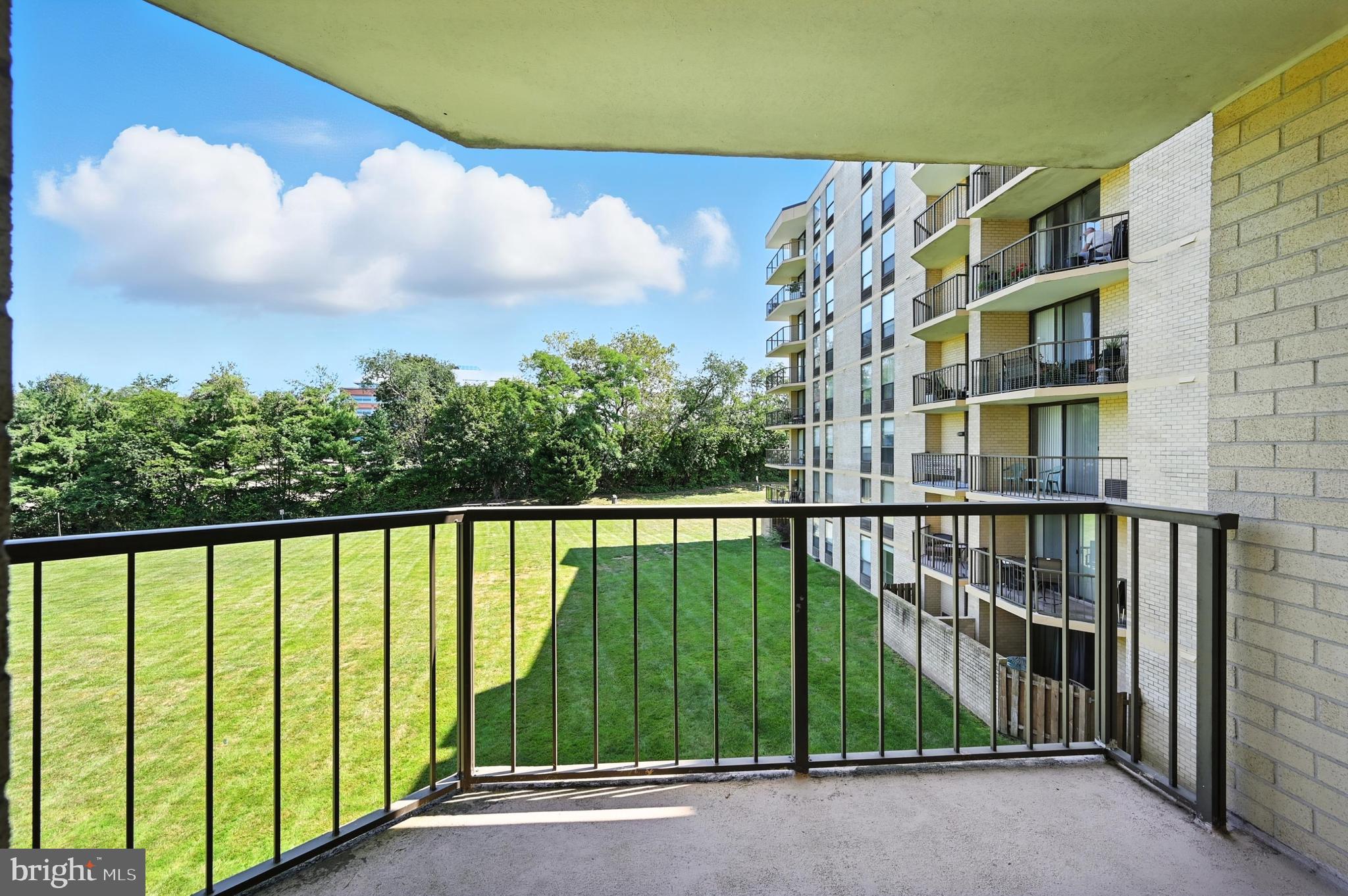 PLYMOUTH HILL - Residential