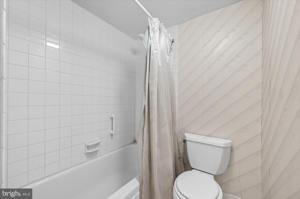 PLYMOUTH HILL - Residential