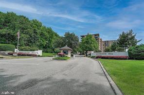 PLYMOUTH HILL - Residential