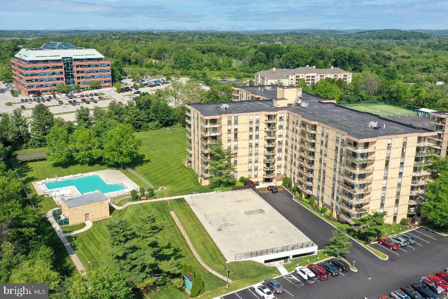 PLYMOUTH HILL - Residential