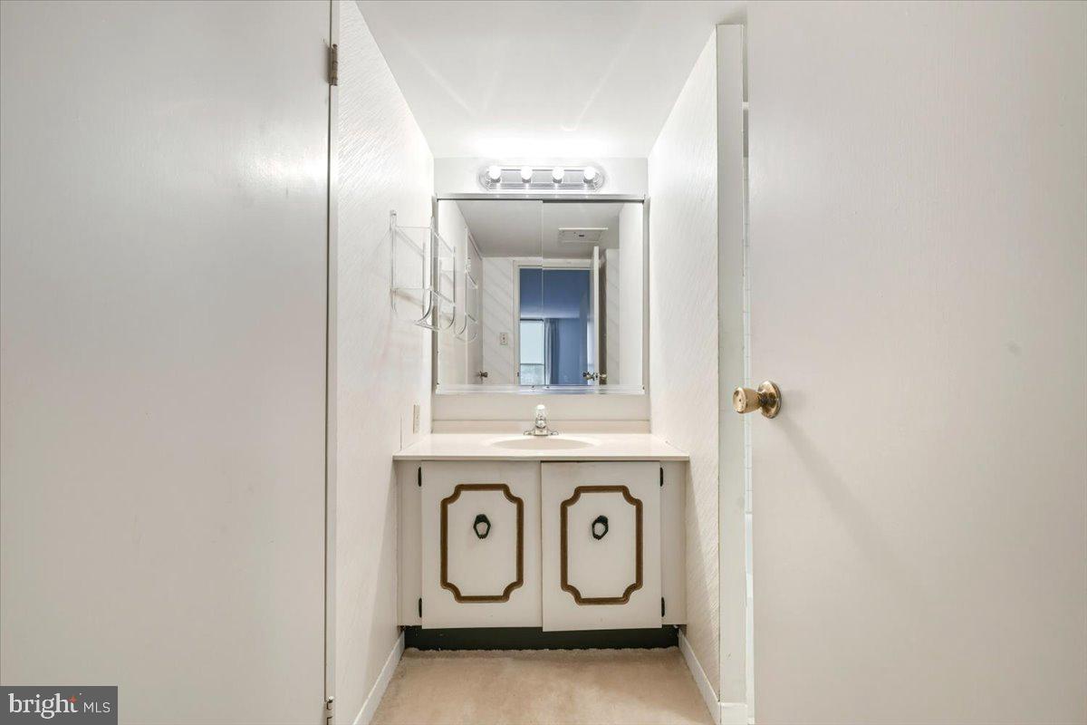 PLYMOUTH HILL - Residential