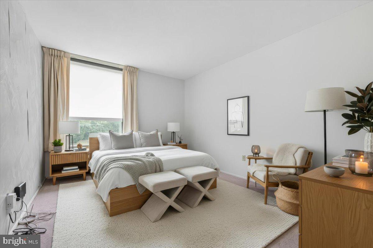 PLYMOUTH HILL - Residential