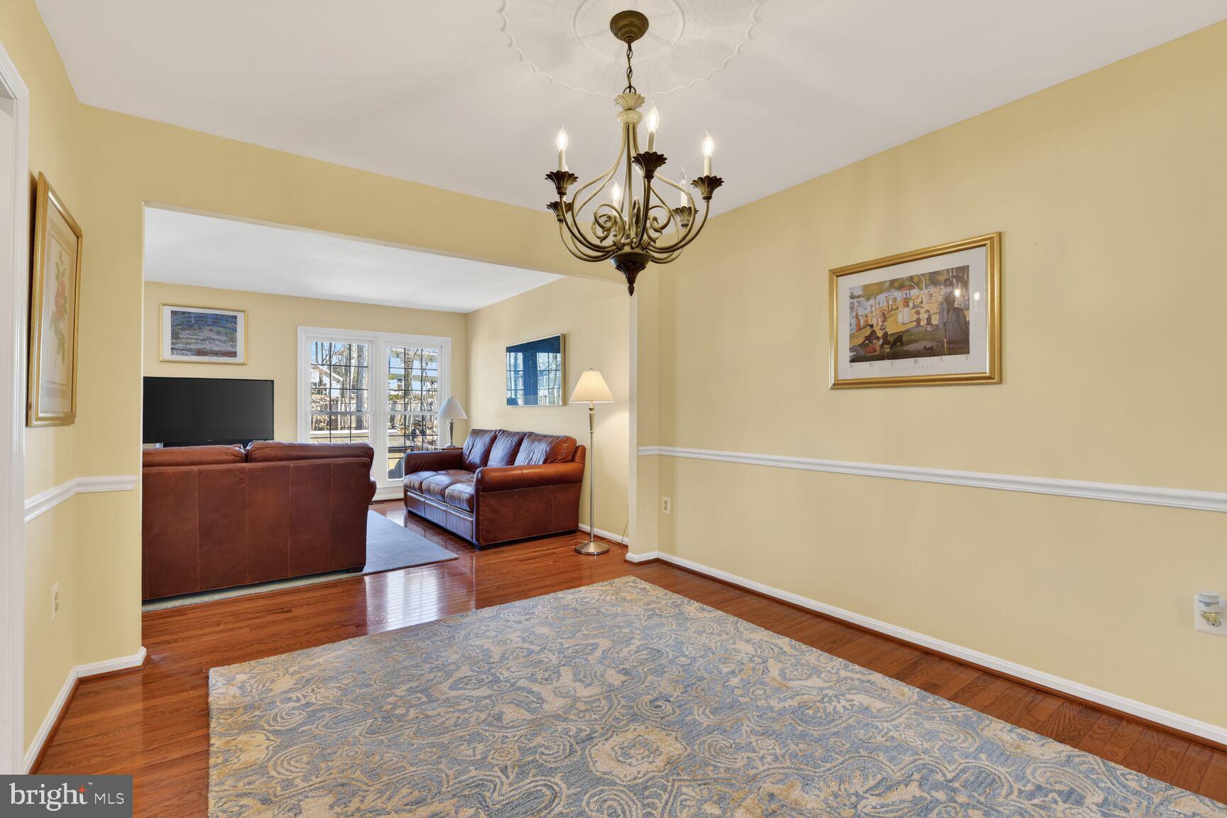 GLENWOOD MANOR - Residential