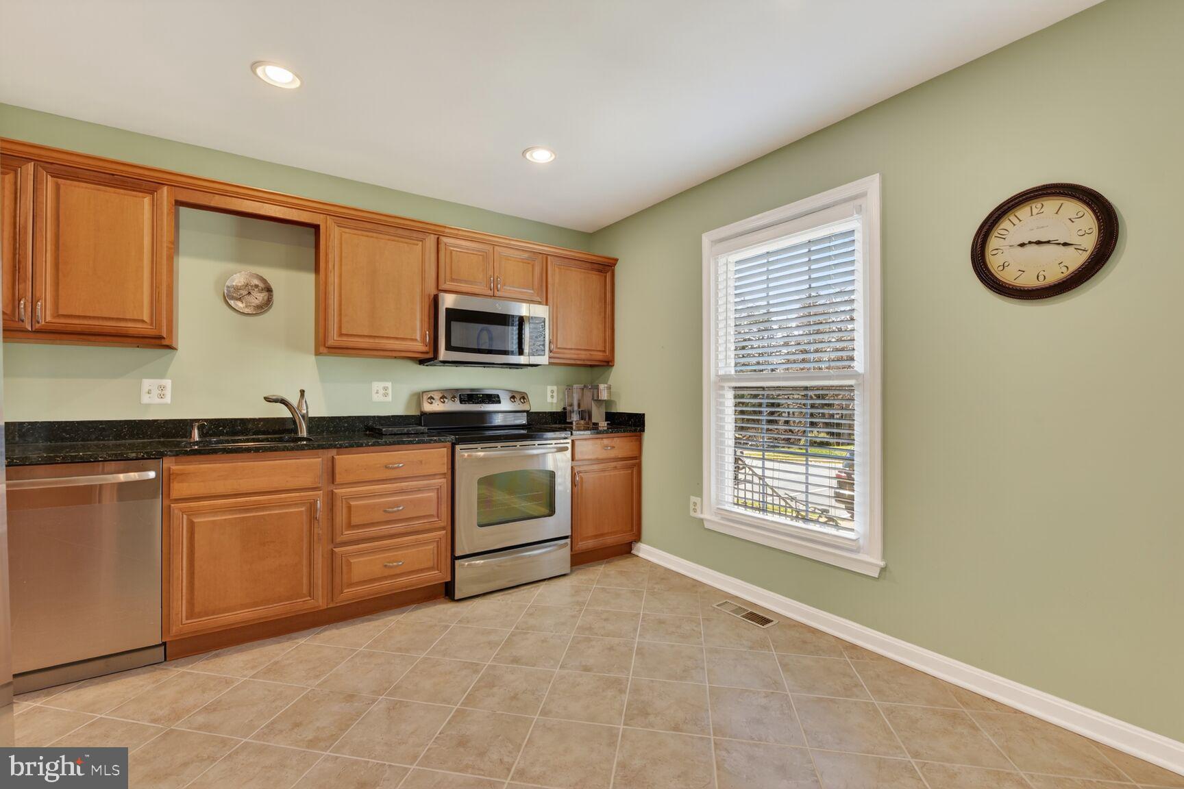 GLENWOOD MANOR - Residential