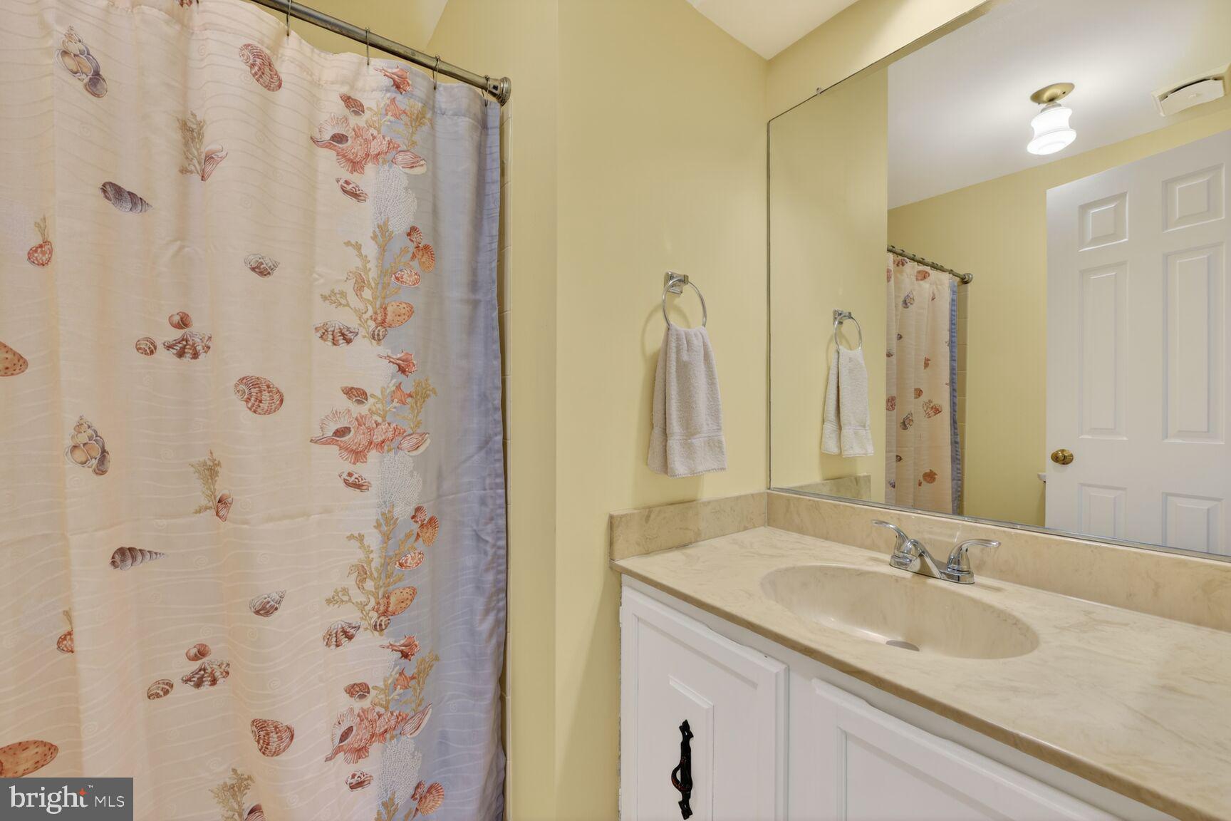 GLENWOOD MANOR - Residential