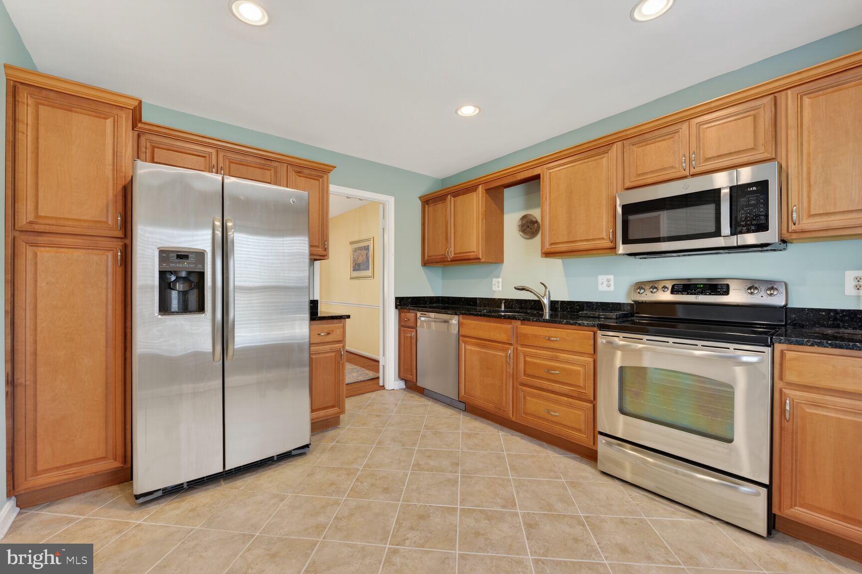 GLENWOOD MANOR - Residential