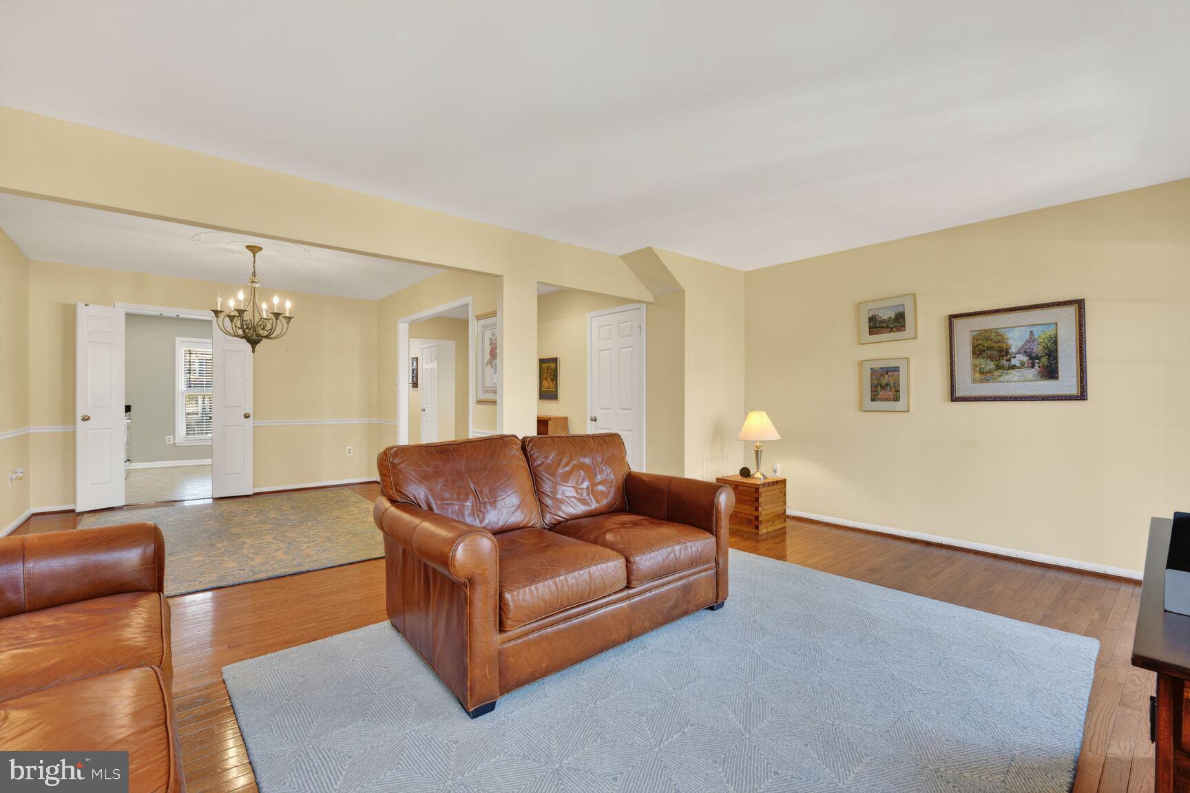 GLENWOOD MANOR - Residential