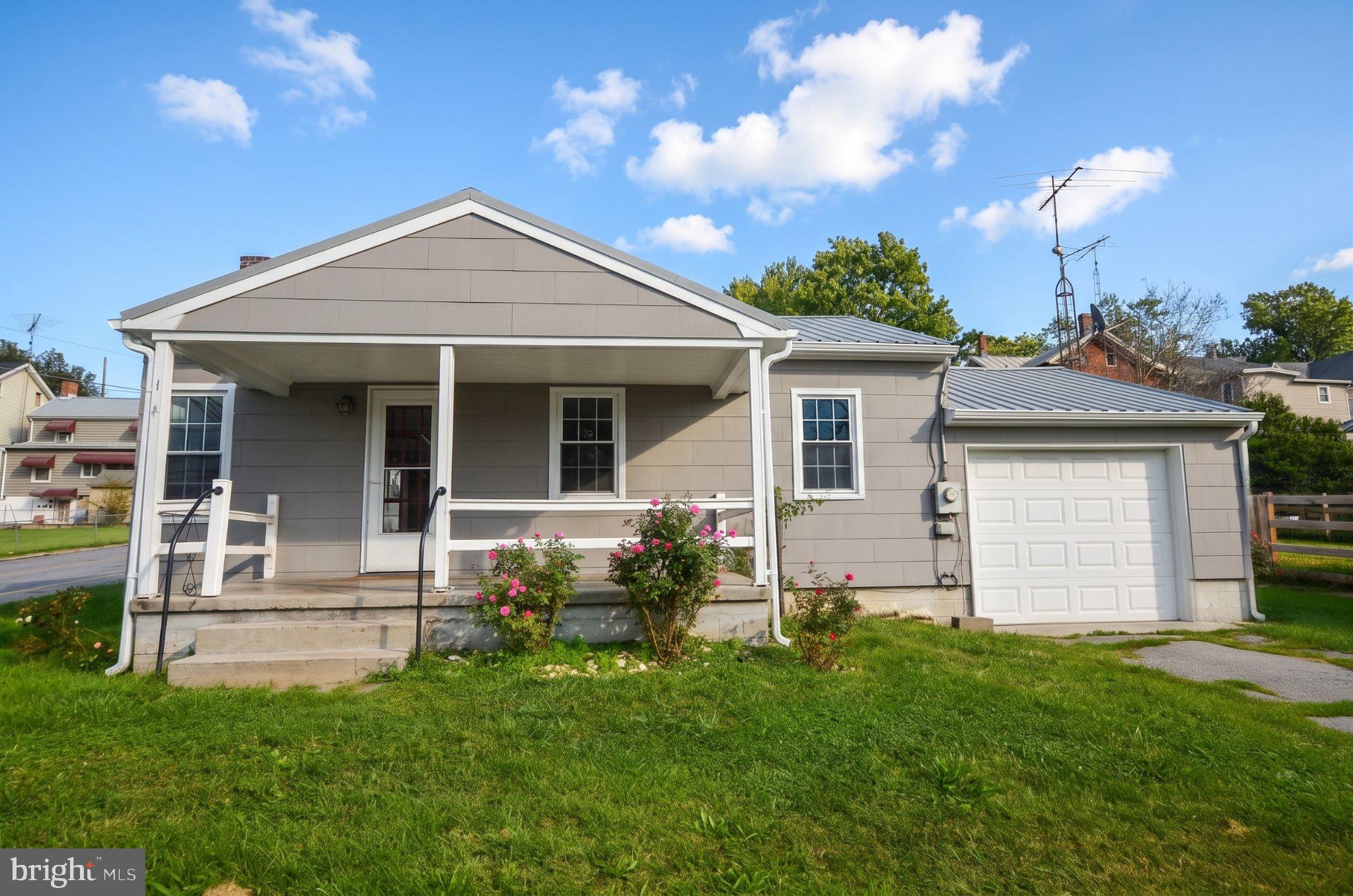 1 W LOCUST STREET