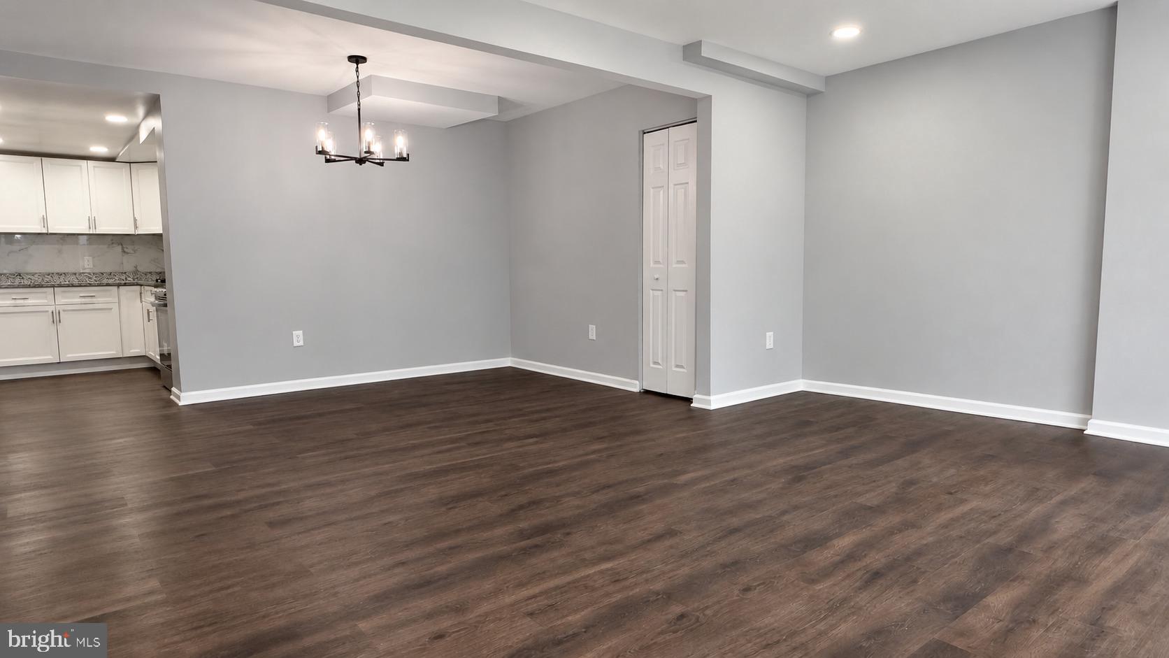 2360 SUN VALLEY CIRCLE 2-GH