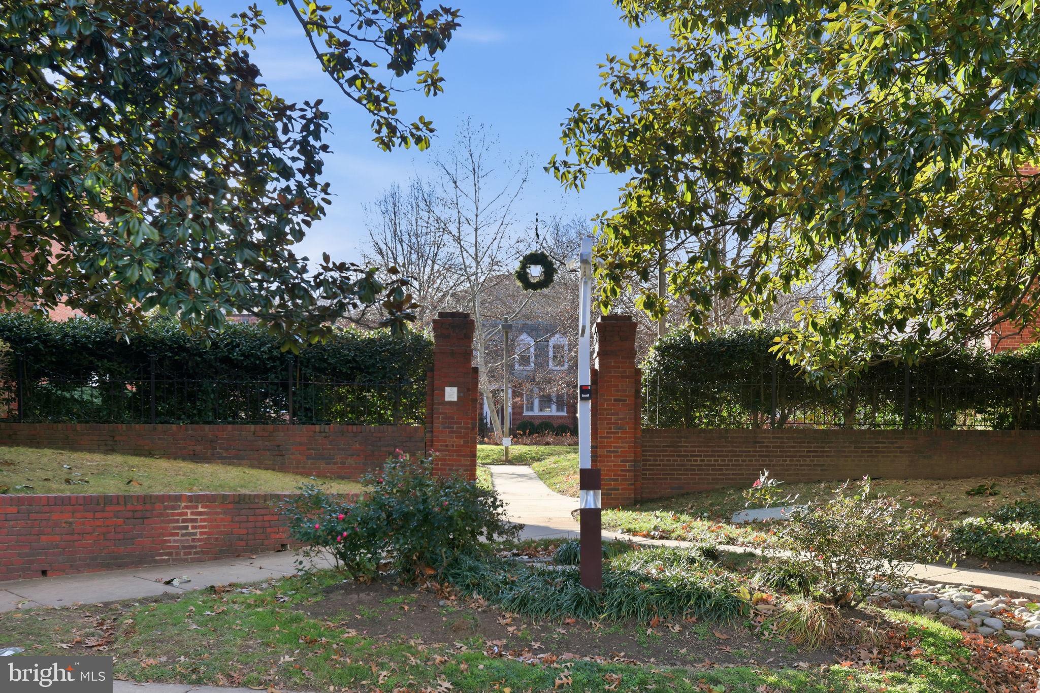 1744 N RHODES STREET 310