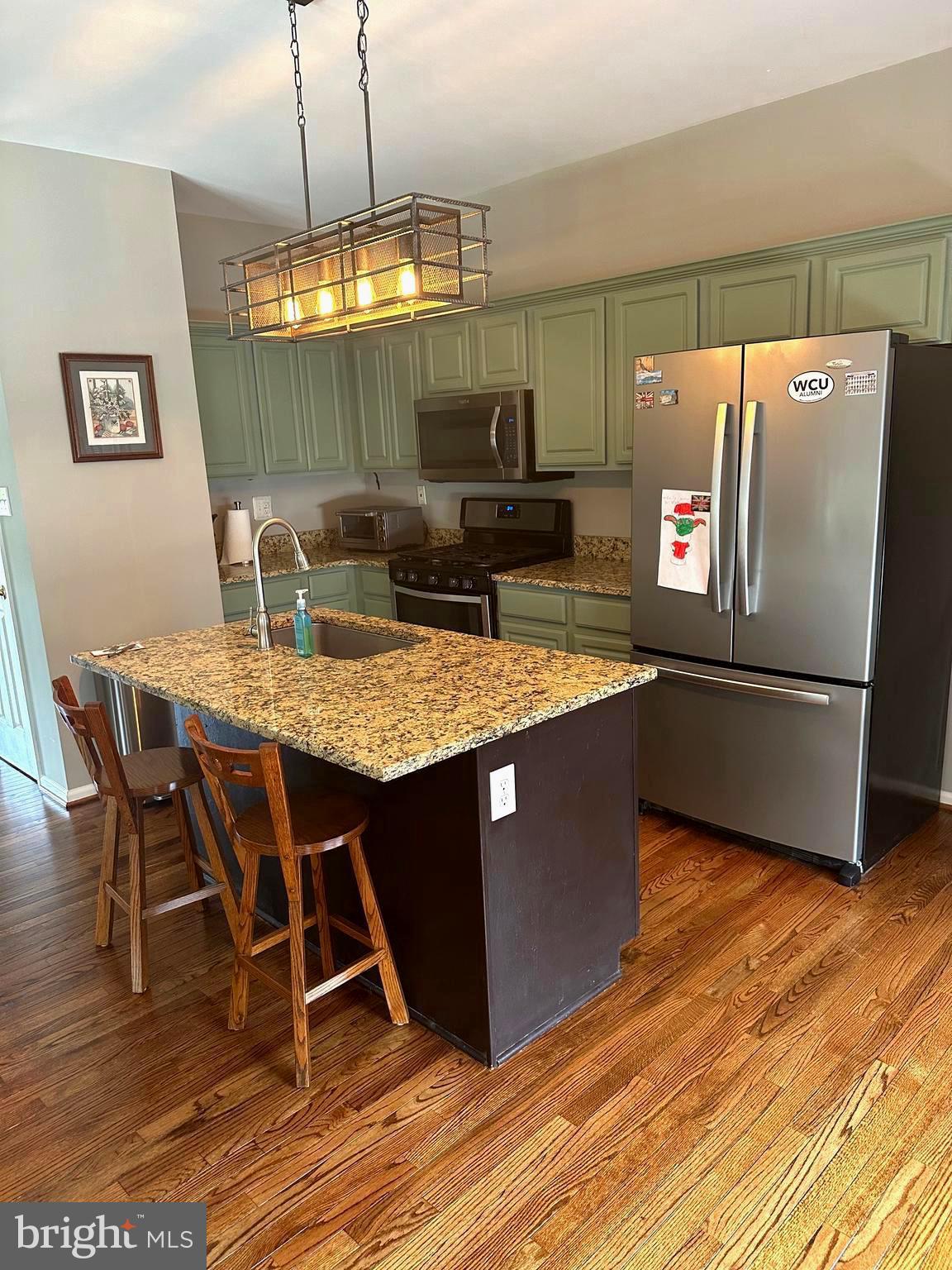 BRADFORD POINTE - Residential