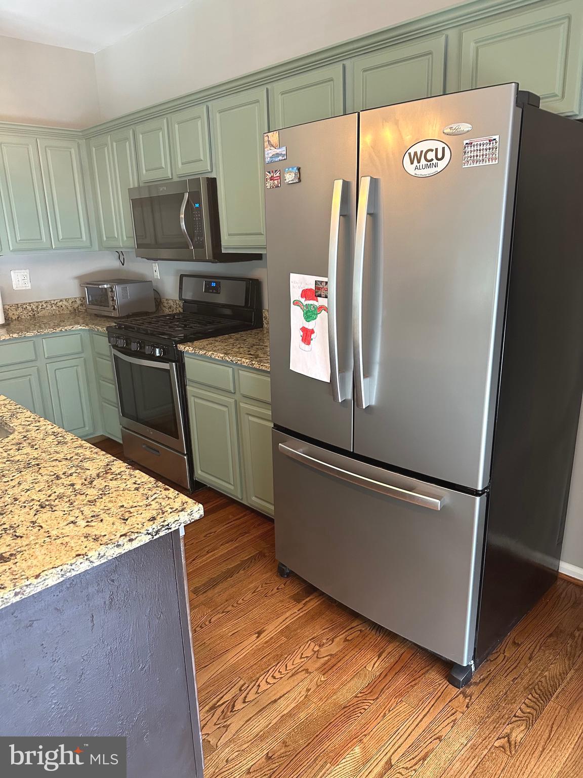 BRADFORD POINTE - Residential