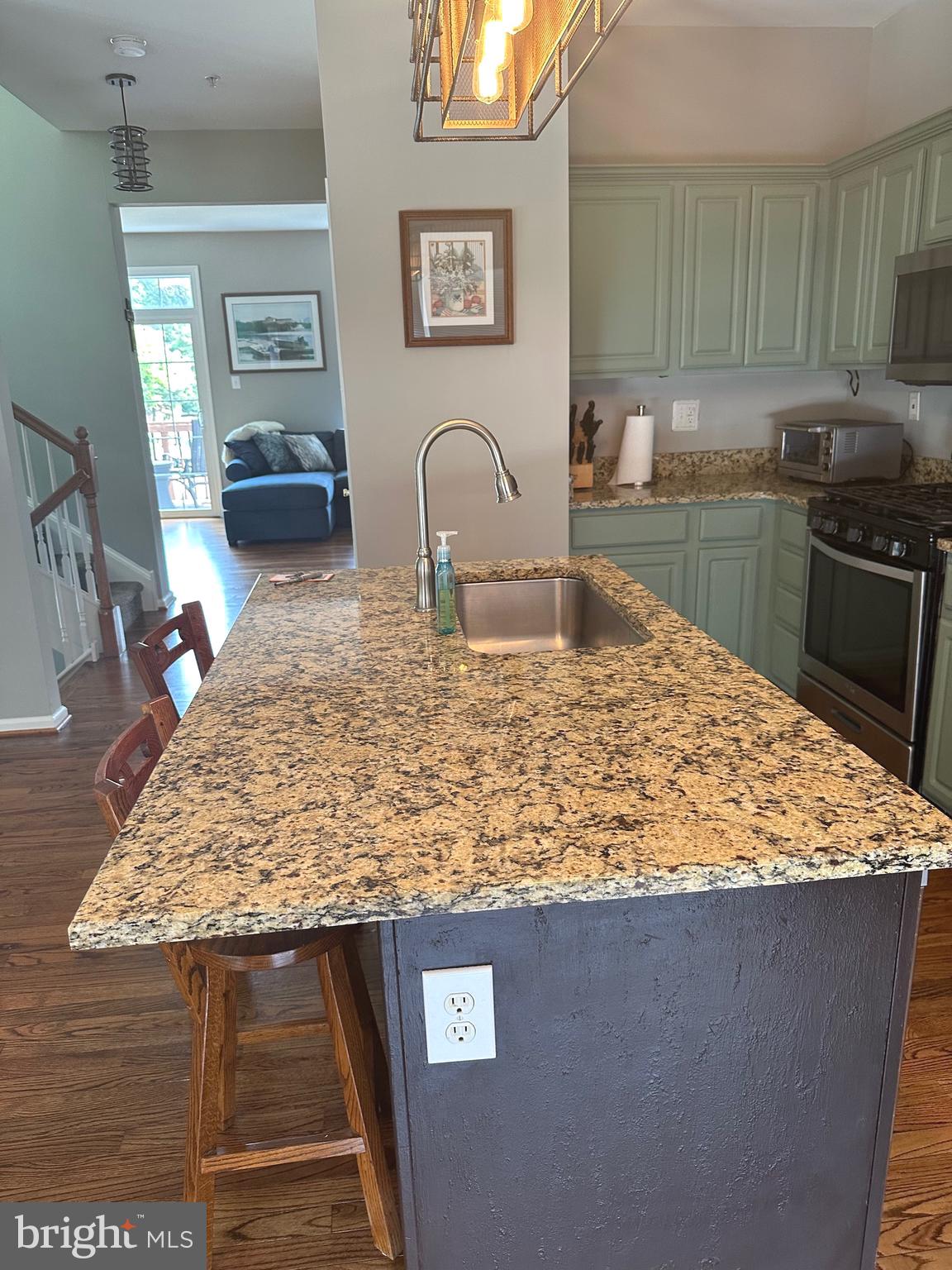 BRADFORD POINTE - Residential