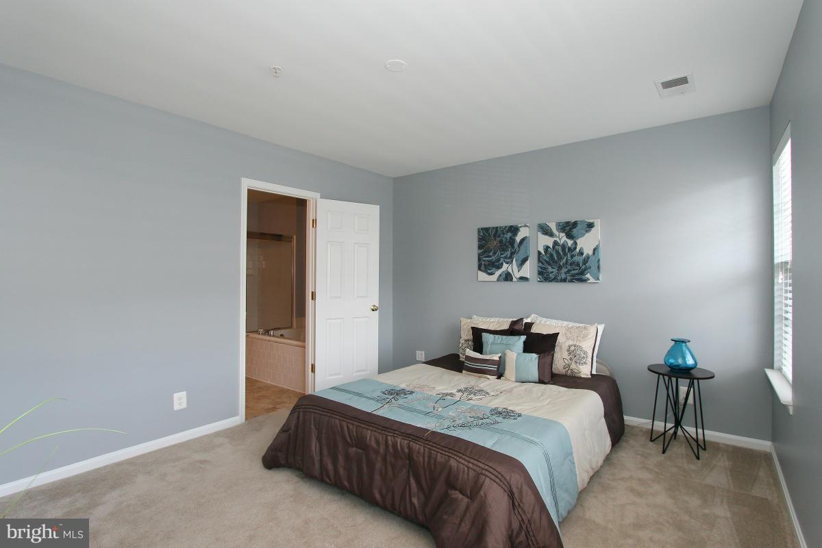 DOMINION STATION - Residential