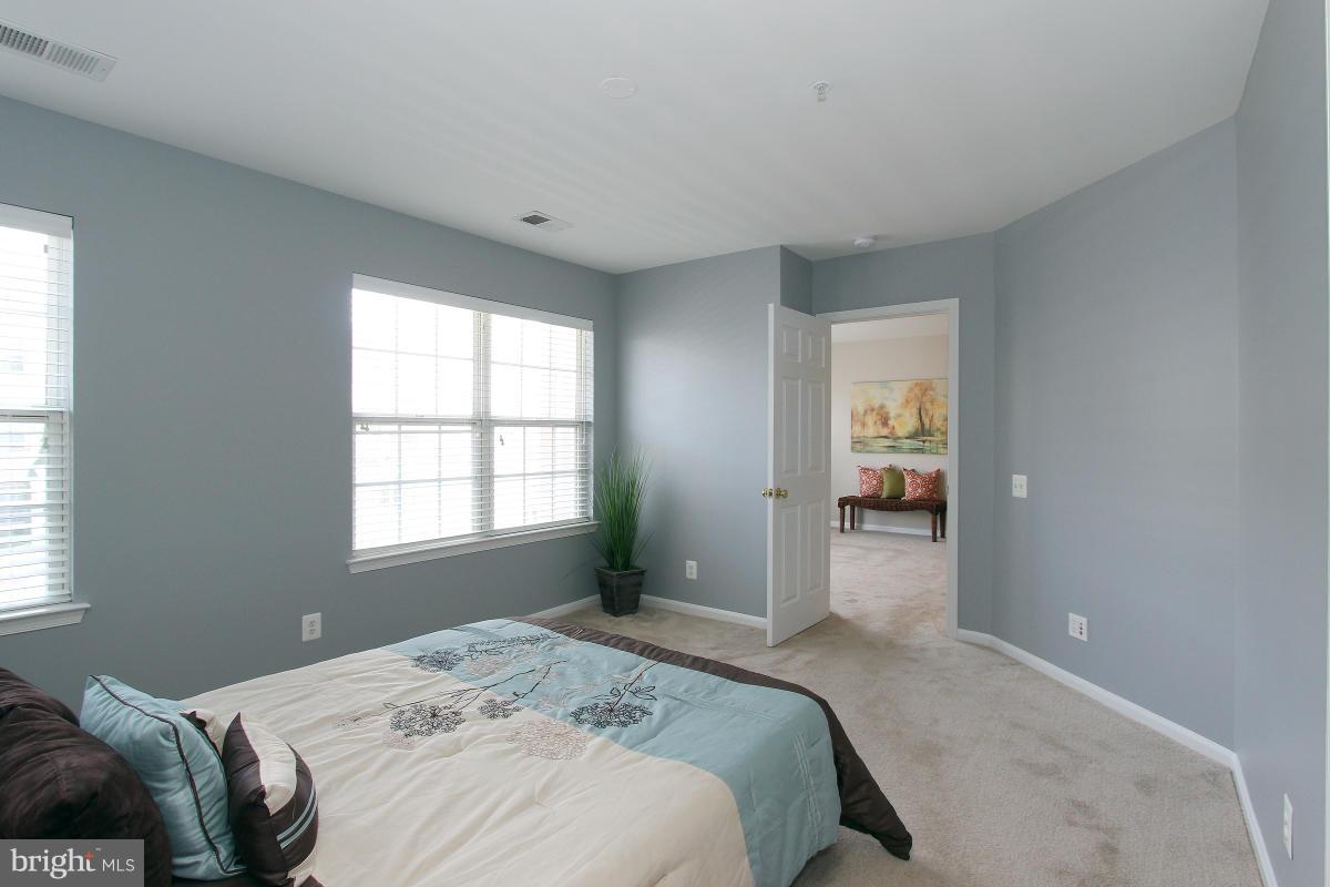 DOMINION STATION - Residential