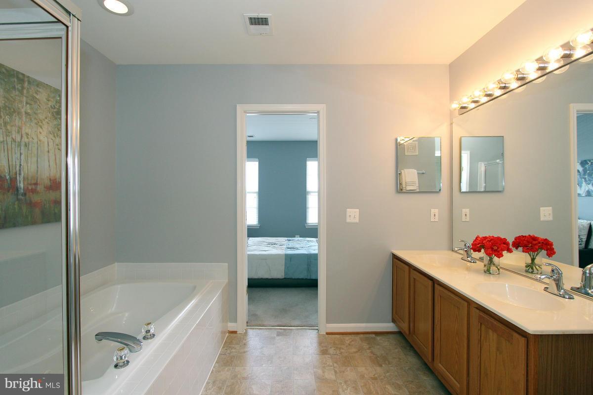 DOMINION STATION - Residential