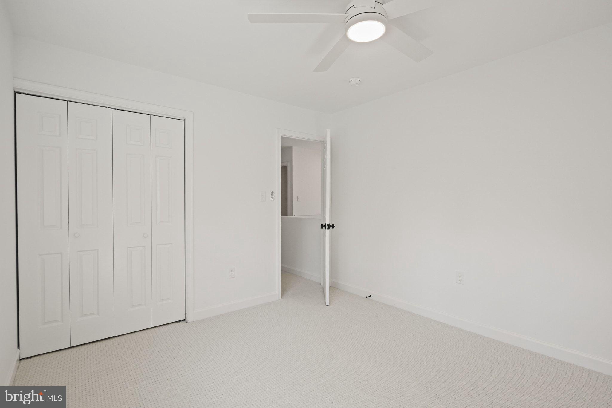 HILLSMERE ESTATES - Residential