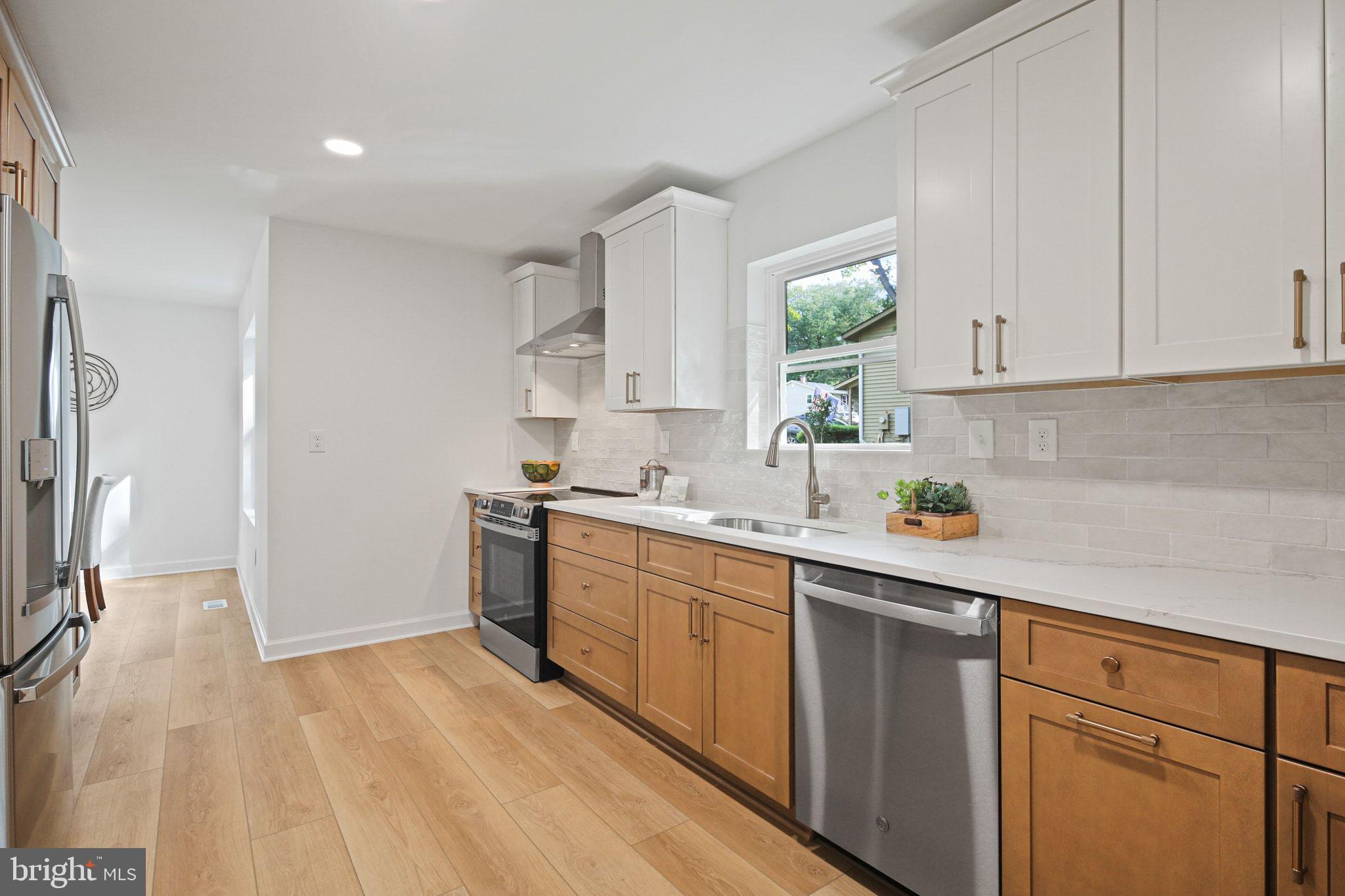 HILLSMERE ESTATES - Residential