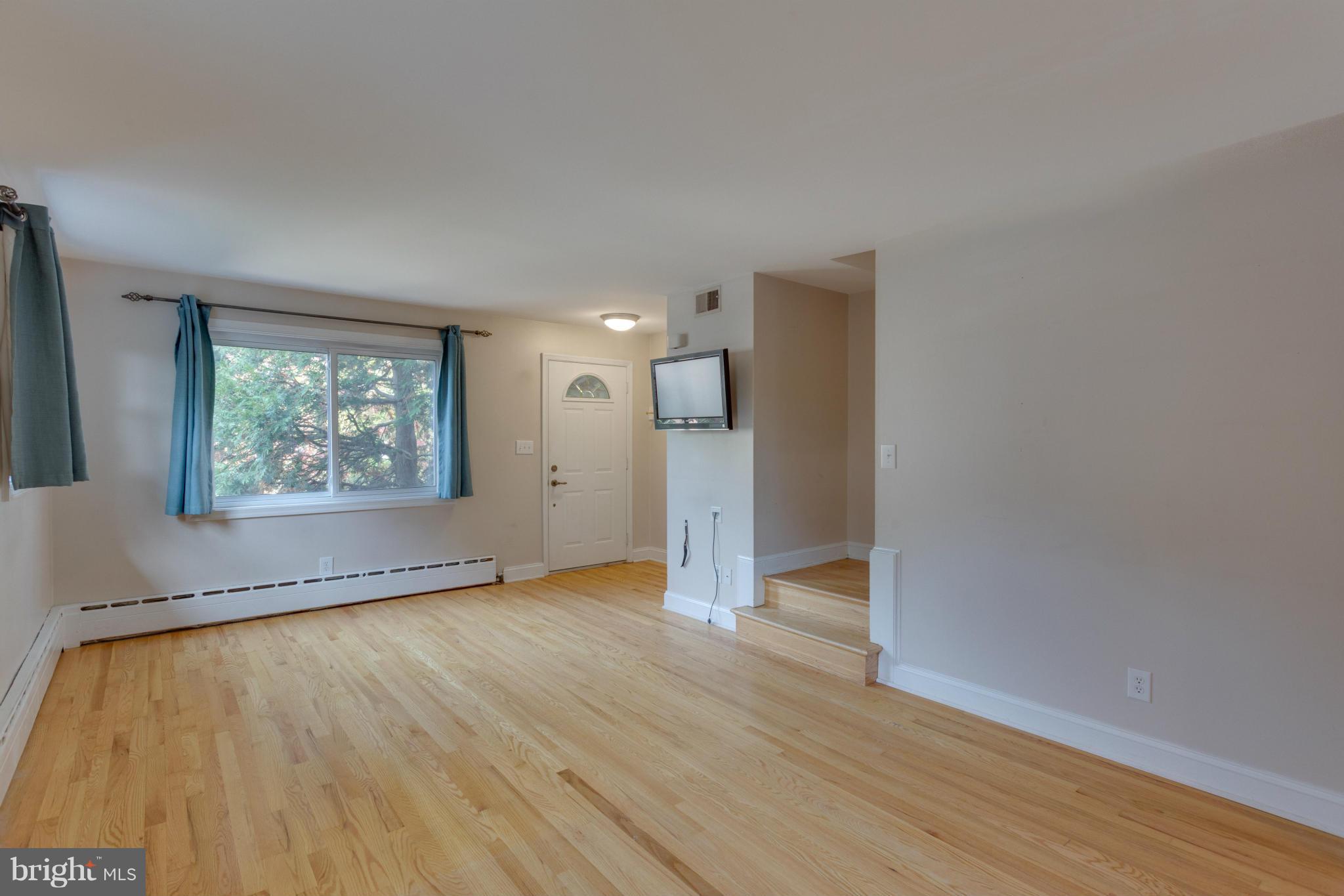 TEMPLE PARK - Residential Lease