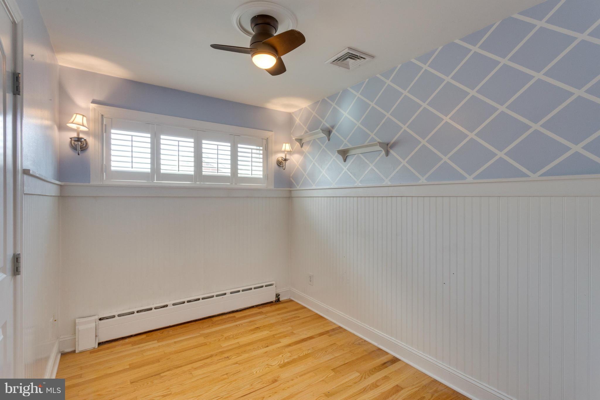 TEMPLE PARK - Residential Lease