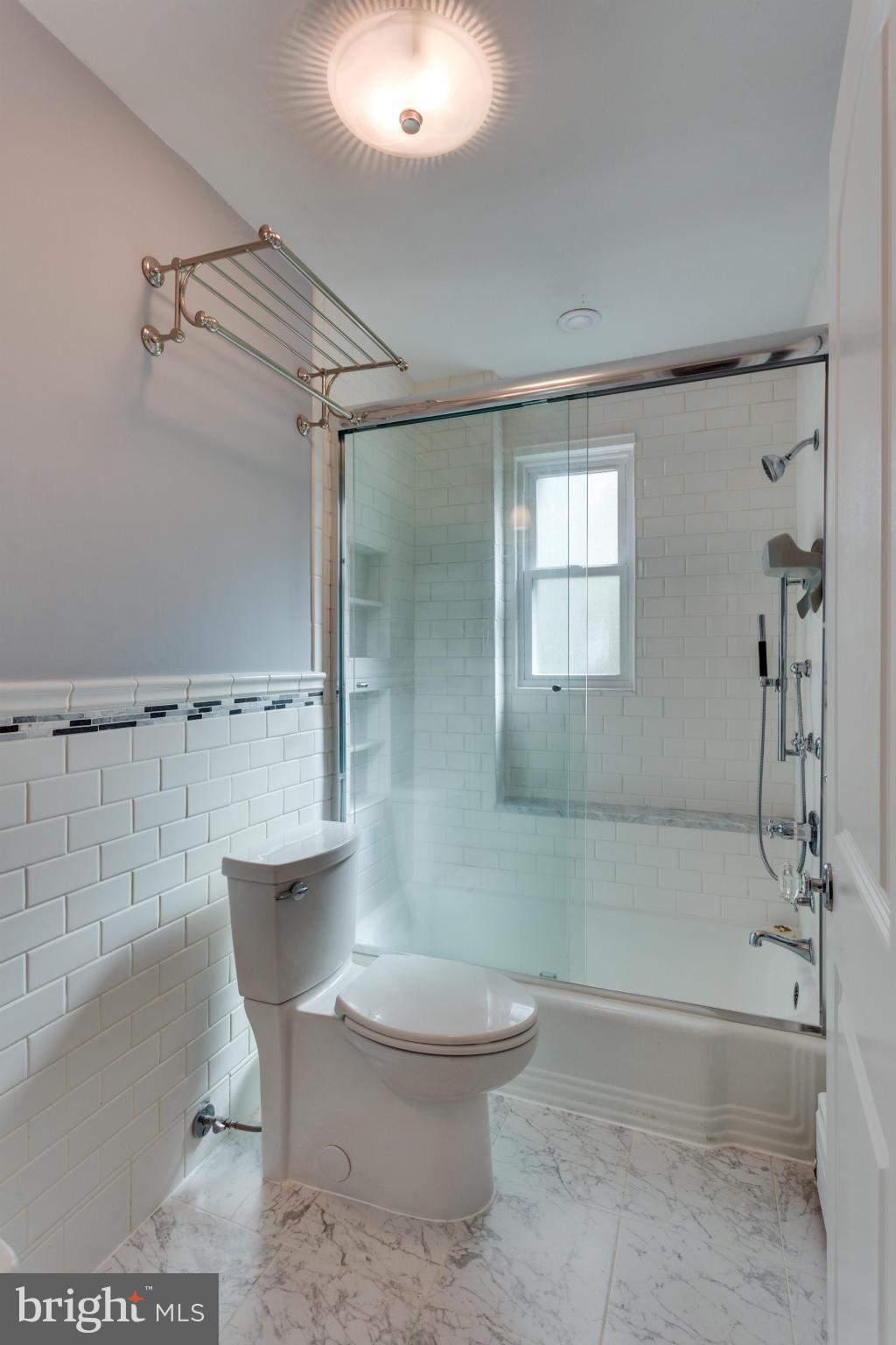 TEMPLE PARK - Residential Lease