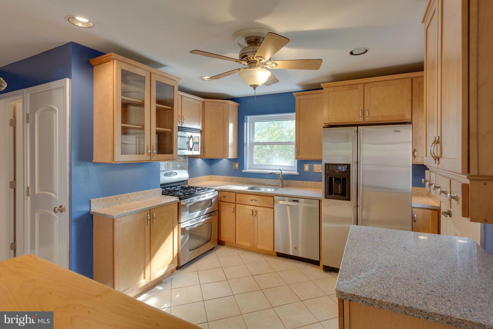 TEMPLE PARK - Residential Lease