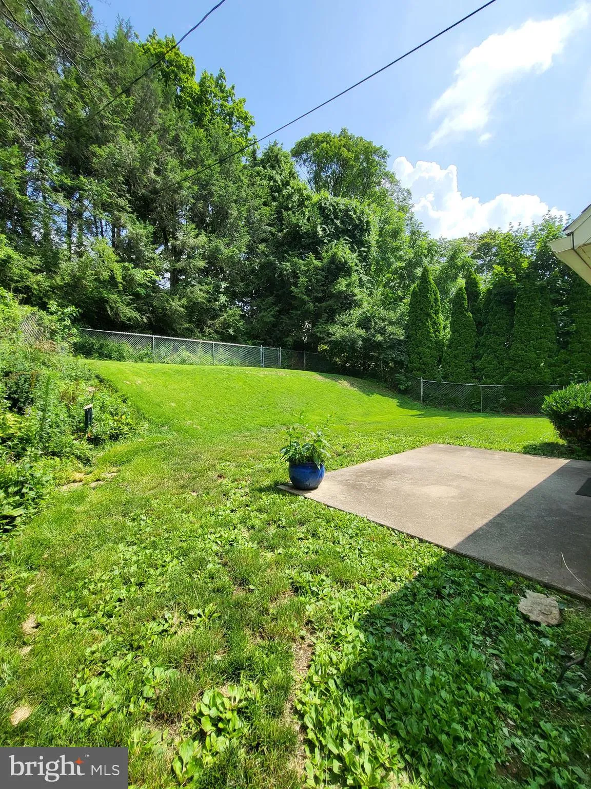 Reading, Pennsylvania 19609, United States, 3 Bedrooms Bedrooms, ,2 BathroomsBathrooms,Residential,Pending,72278