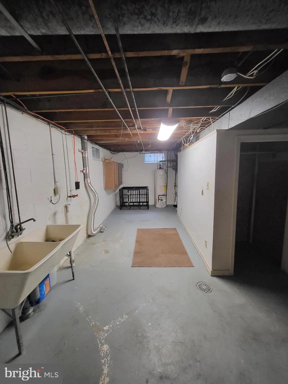 Reading, Pennsylvania 19609, United States, 3 Bedrooms Bedrooms, ,2 BathroomsBathrooms,Residential,Pending,72278