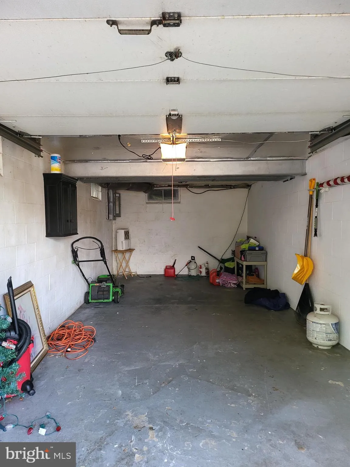 Reading, Pennsylvania 19609, United States, 3 Bedrooms Bedrooms, ,2 BathroomsBathrooms,Residential,Pending,72278