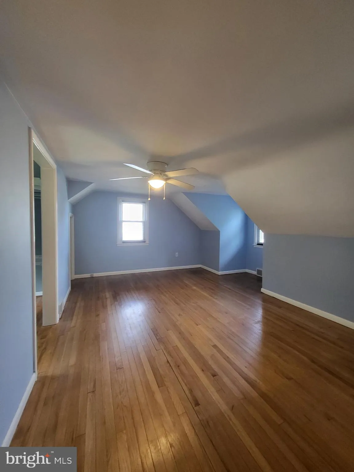 Reading, Pennsylvania 19609, United States, 3 Bedrooms Bedrooms, ,2 BathroomsBathrooms,Residential,Pending,72278