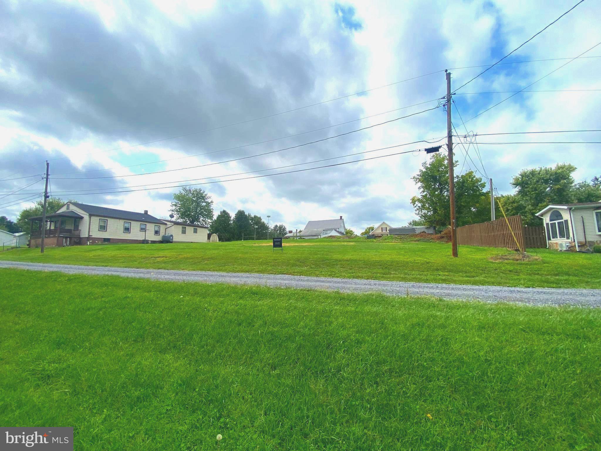 Build your dream home close to everything in Jefferson County!! Any kind of residential structure can be placed on this lot. Perc test is done. Survey is done. Water is supplied by the County. Lot is priced to sell. Don't miss this one!