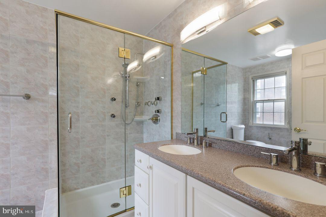 SUMNER - Residential