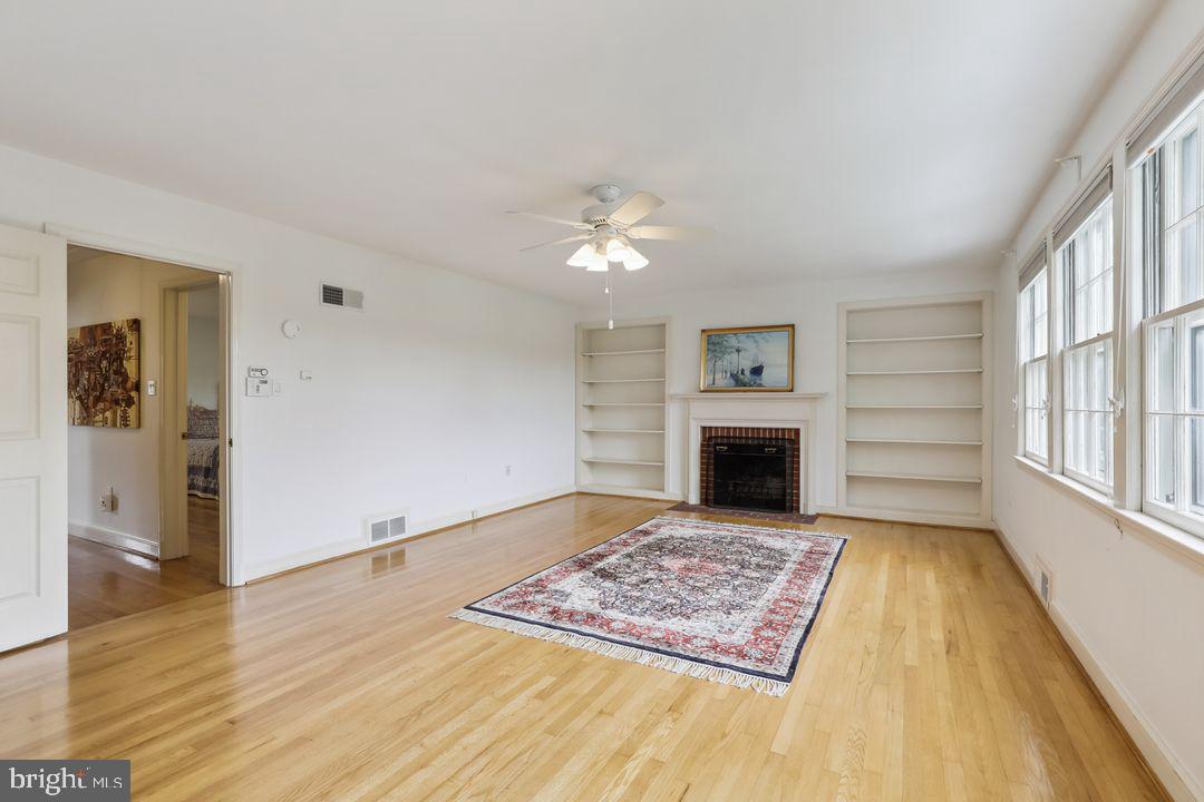 SUMNER - Residential