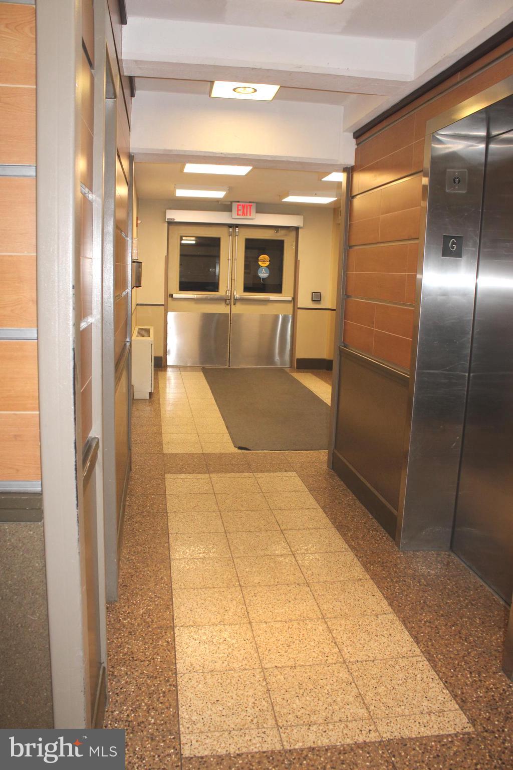 THE CARLTON - Residential Lease