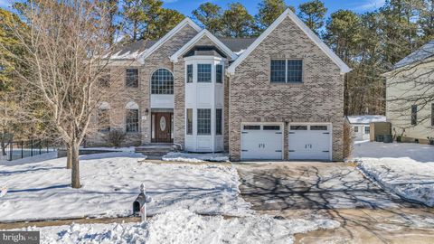 18 VICARI WAY TUCKERTON NJ 08087