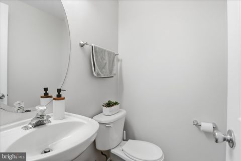 Tiny photo for 8812 Fenimore Place, BRISTOW, VA 20136 (MLS # VAPW2119418)